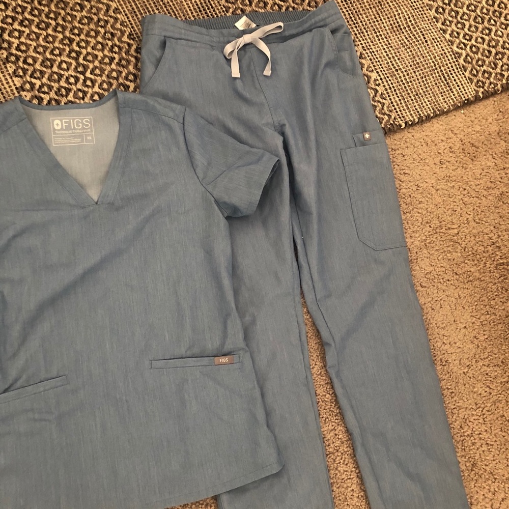 Figs scrubs